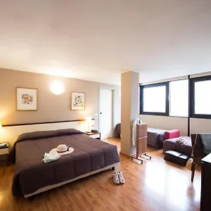 Ibis Styles Cristal Палермо